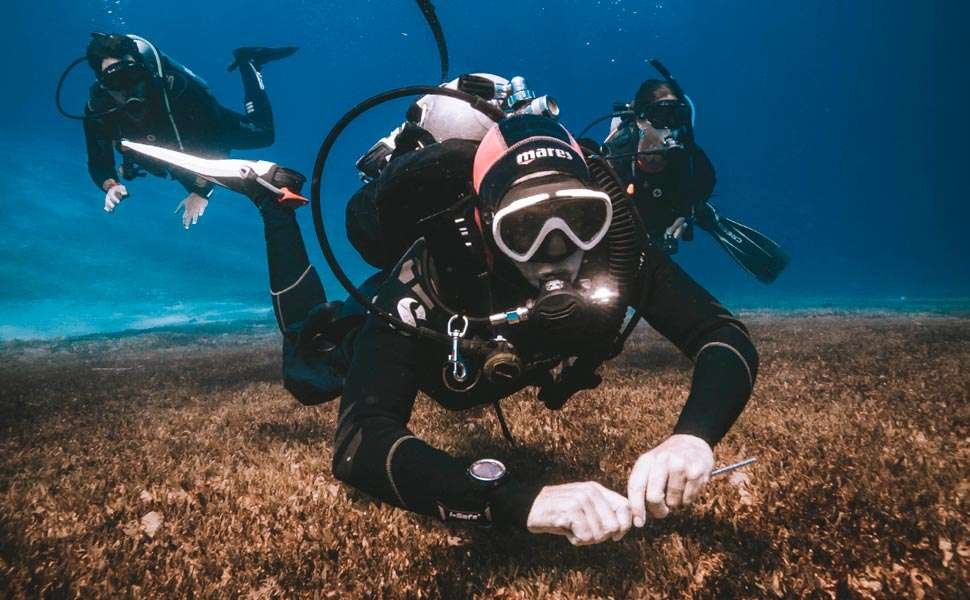 DPM Diving - Scuba in Spain, Indonesia & Thailand
