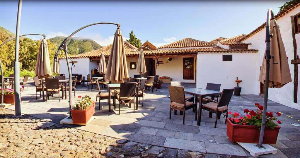 Where to Eat in Tenerife? Discover 7 Unique Spots Across the Island 2 La Casona del Patio