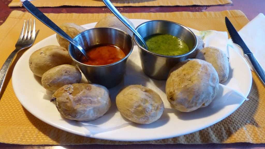 Where to Eat in Tenerife? Discover 7 Unique Spots Across the Island 1 Papas arrugás