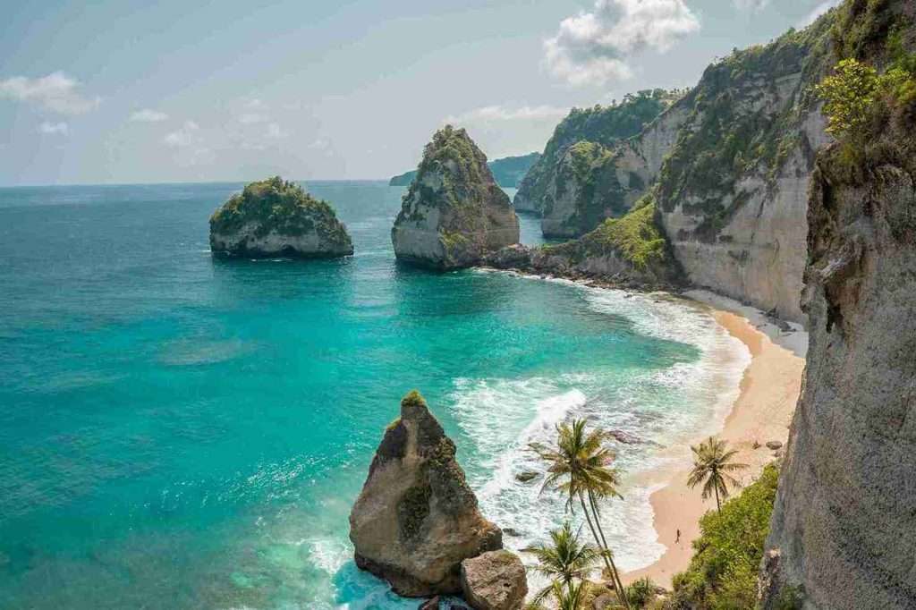 Las Mejores Actividades para Hacer en Nusa Penida 4 Atuh Beach y Diamond Beach