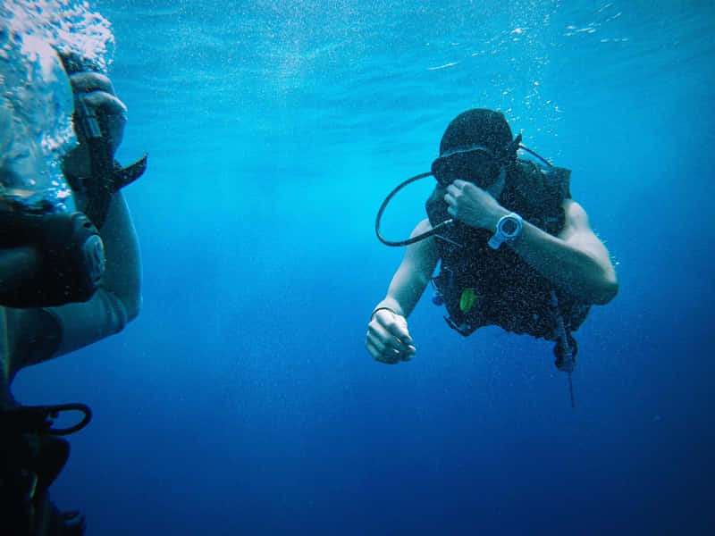 ¿Qué es la parada de seguridad en buceo? ¿Cómo y cuándo hacerla? 2 ¿Cuándo y cómo realizar la parada de seguridad?