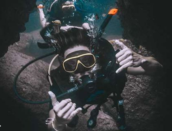 Untitled design - 2025-11-10T131618.605 scuba diving certification