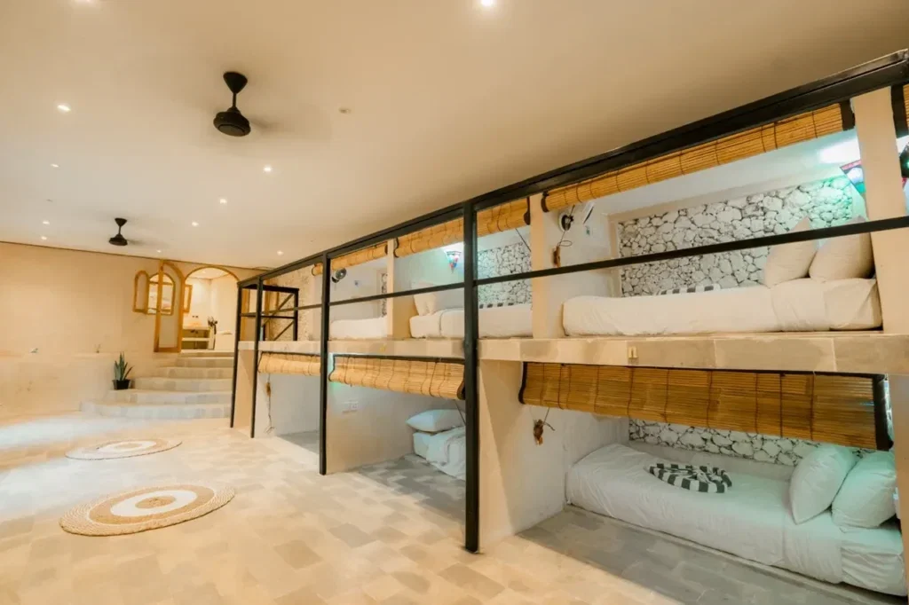 Budget Hostel on Nusa Penida via DPM Diving — Course image 1