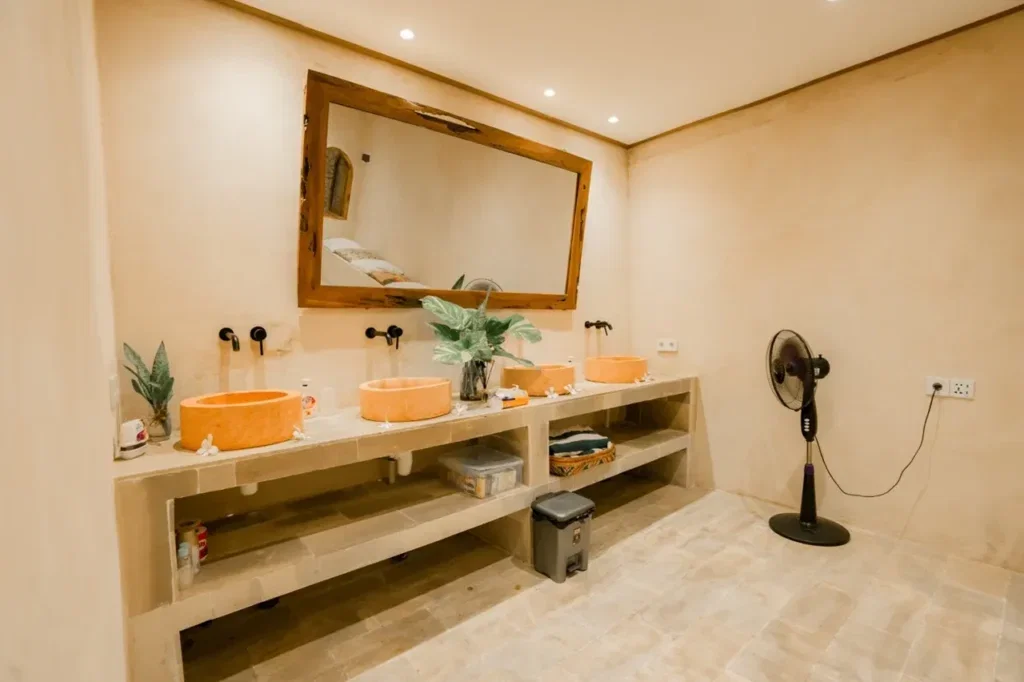 Budget Hostel on Nusa Penida via DPM Diving — Course image 3