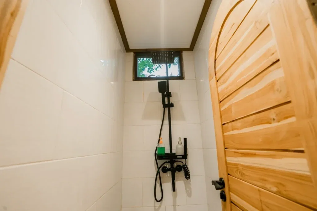 Budget Hostel on Nusa Penida via DPM Diving — Course image 4